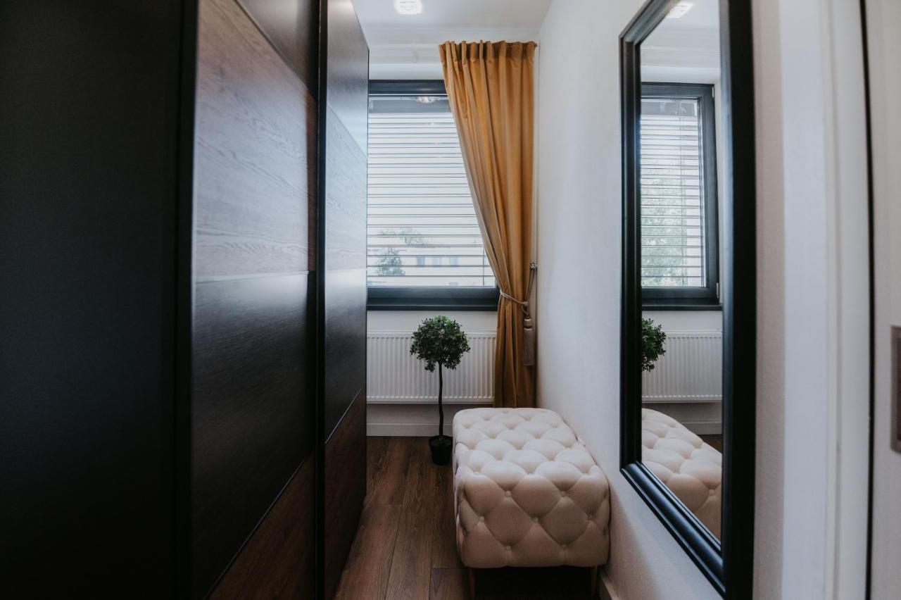 Apartmany Evia Clinic Levice Exterior photo